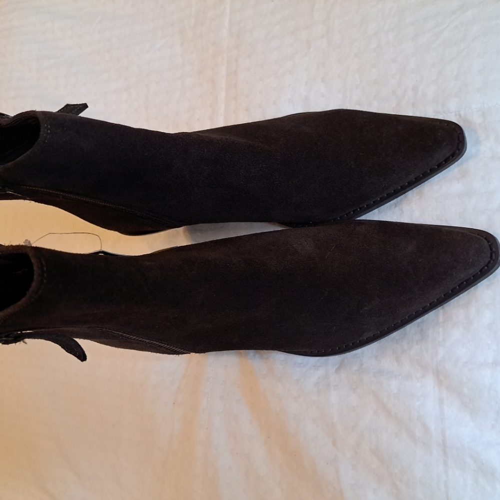 House of Harlow 1960 Black Suede Ankle Boots